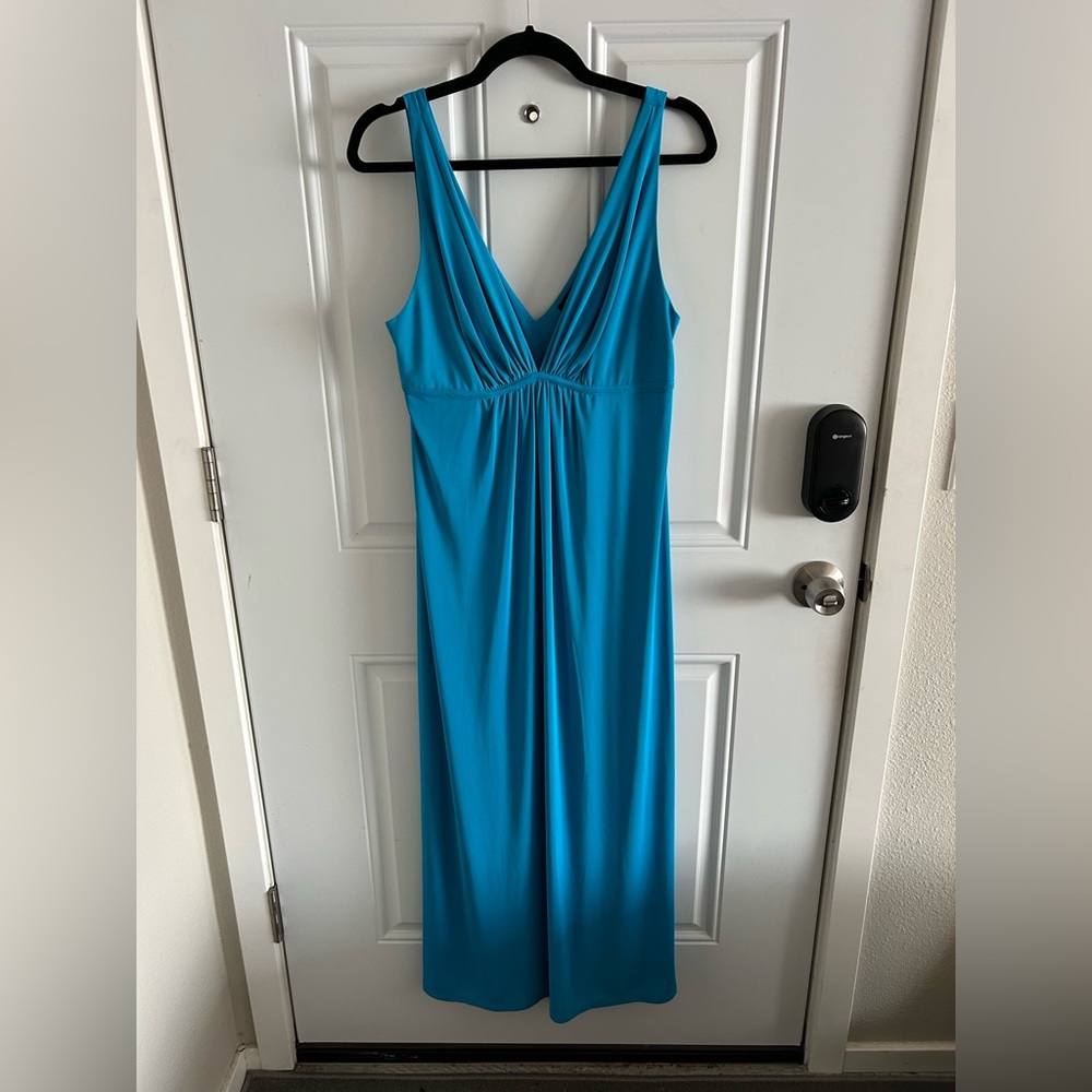 Natori Aphrodite Sleep Dress with Oscar De La Renta Robe